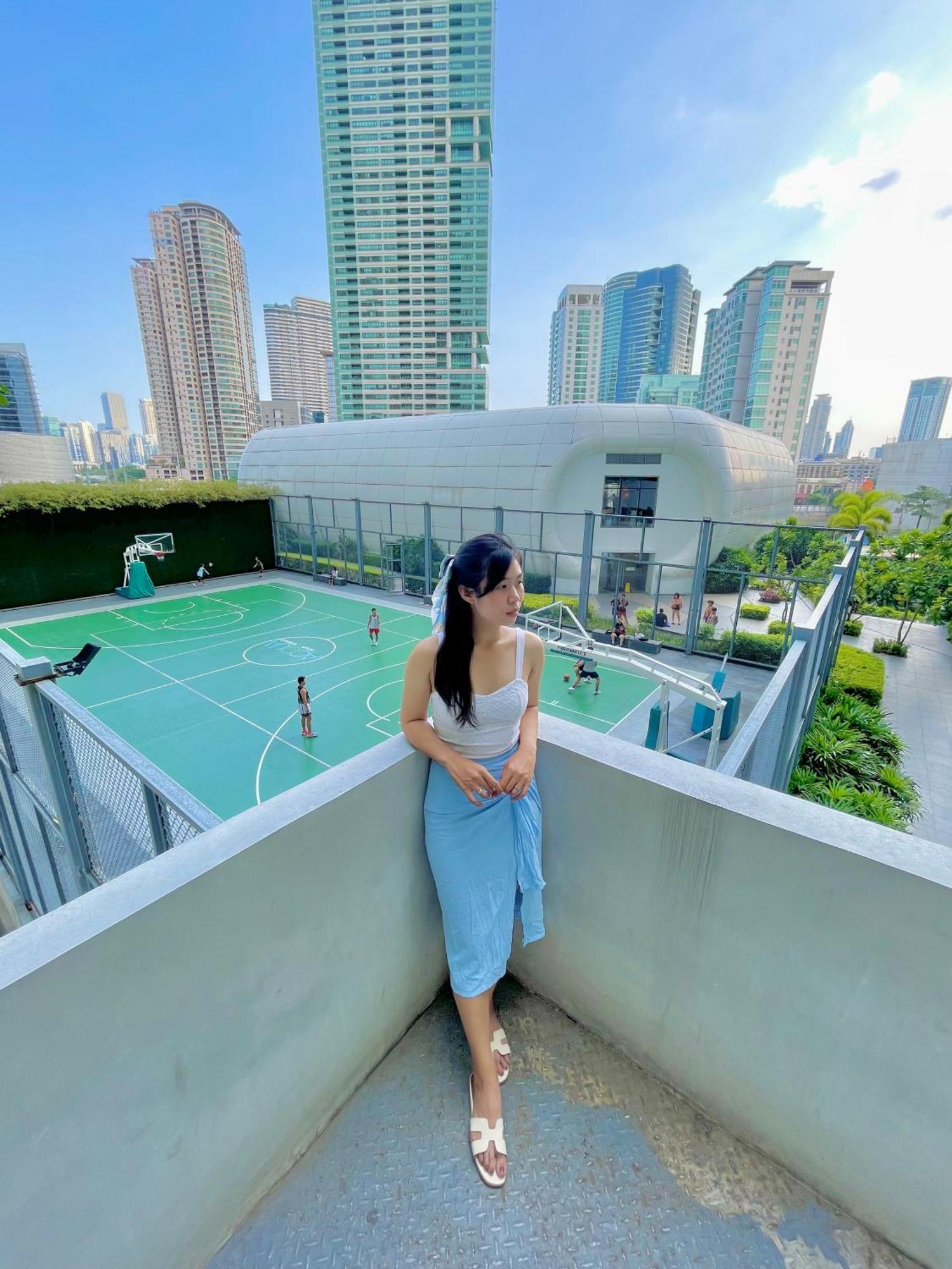 Апартаменты The Serene Escape Rockwell Makati City View 1Br Манила Экстерьер фото