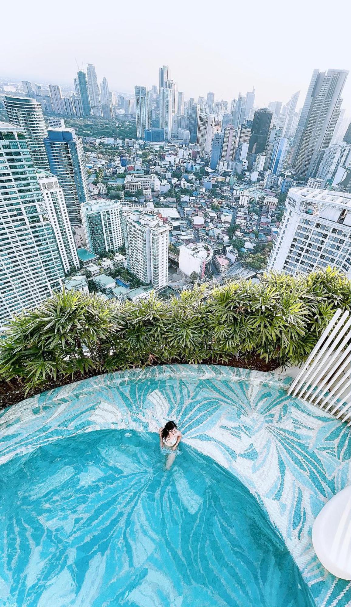 Апартаменты The Serene Escape Rockwell Makati City View 1Br Манила Экстерьер фото